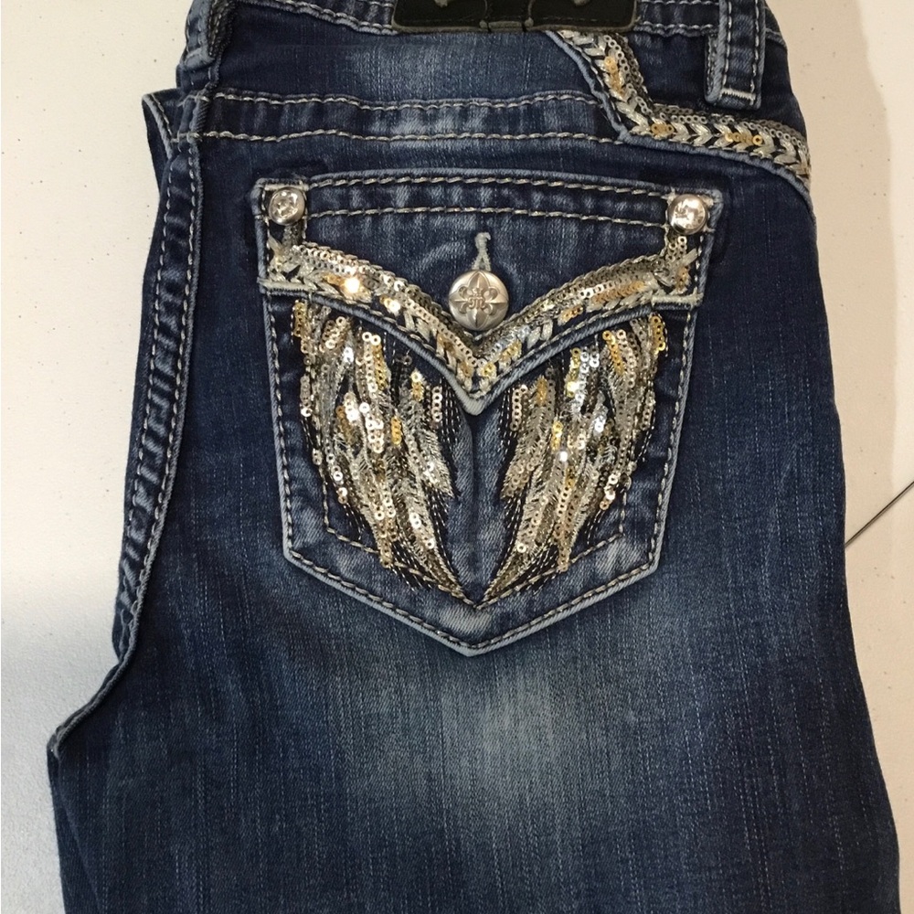 Women’s Dark Blue Embellished Pocket Jeans